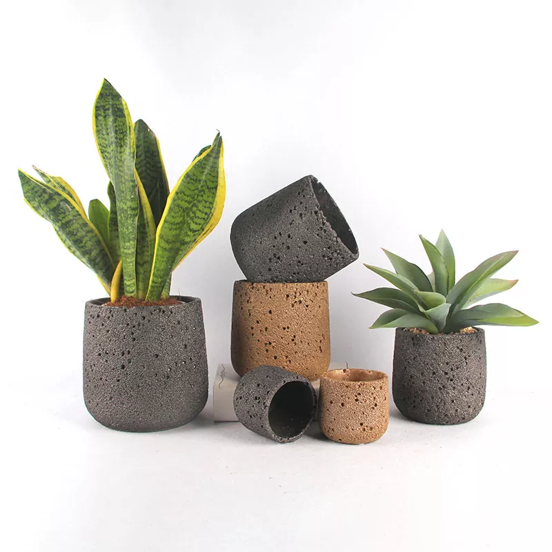 क्लासिक स्टोनवेयर प्लांटर पॉट्स