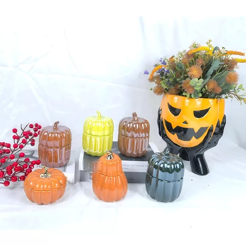 त्यौहार सजावट आइटम